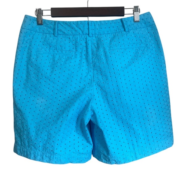 Talbots Blue Floral Eyelet High Rise Lined Shorts Size 8 - Picture 2 of 7